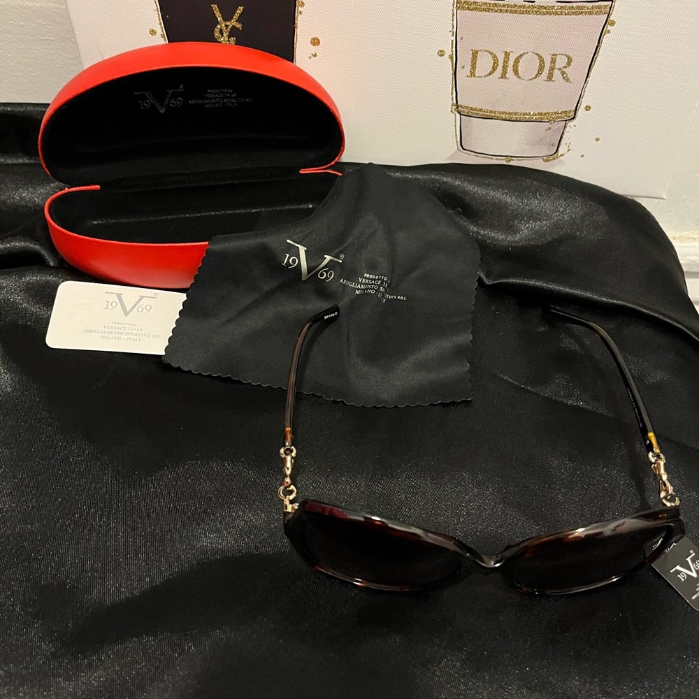 NWT Versace gold/brown sunglasses 59mm